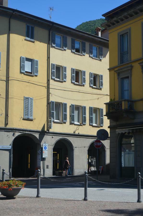 Appartamento Iris Bellano Exteriör bild
